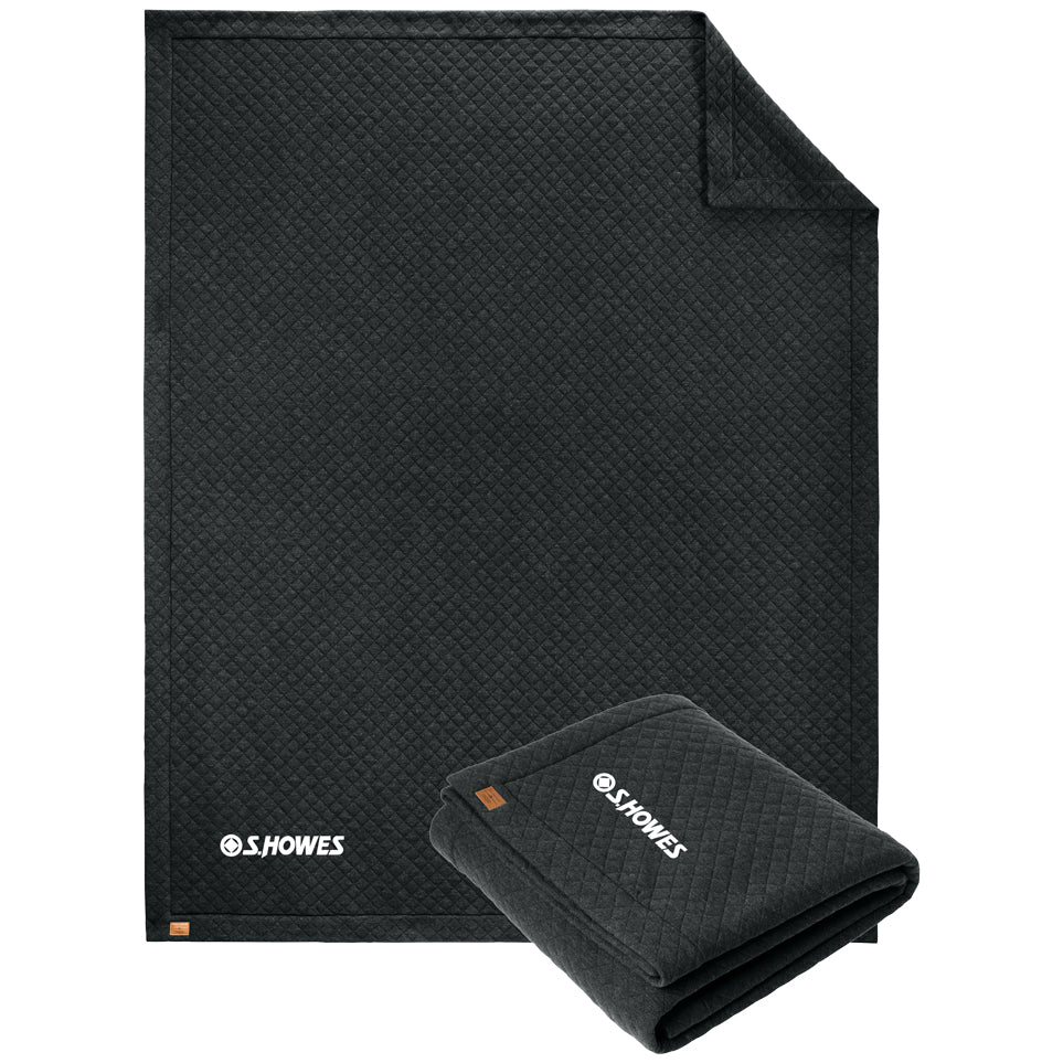 TravisMathew Diamond Quilt Blanket